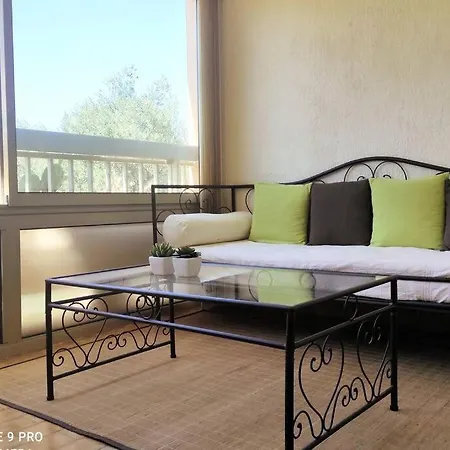 Zen Sud A Pied Pin Rolland Sablettes Apartment